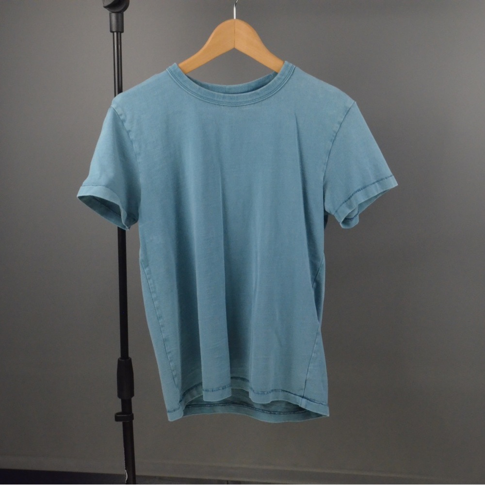 American Eagle blank tee